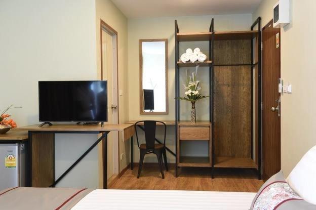 Home Inn Bangkok Dış mekan fotoğraf
